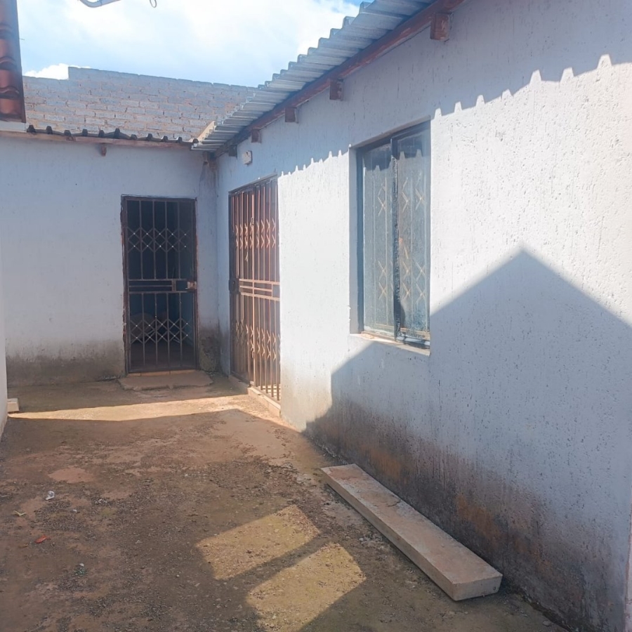 3 Bedroom Property for Sale in Protea Glen Gauteng