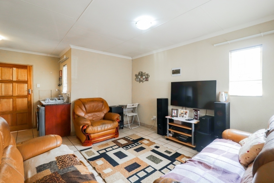 To Let 2 Bedroom Property for Rent in Leopard