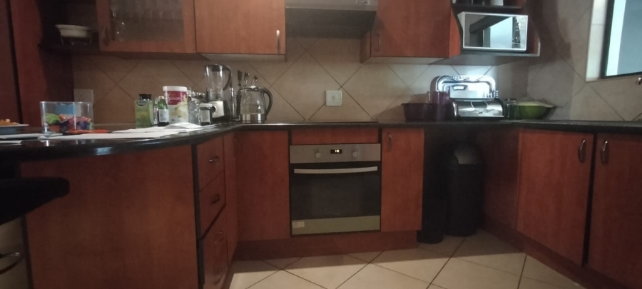 4 Bedroom Property for Sale in Greenhills Gauteng