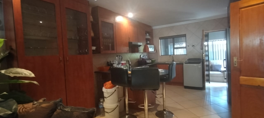 4 Bedroom Property for Sale in Greenhills Gauteng