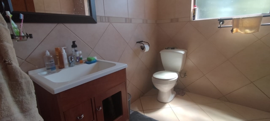 4 Bedroom Property for Sale in Greenhills Gauteng