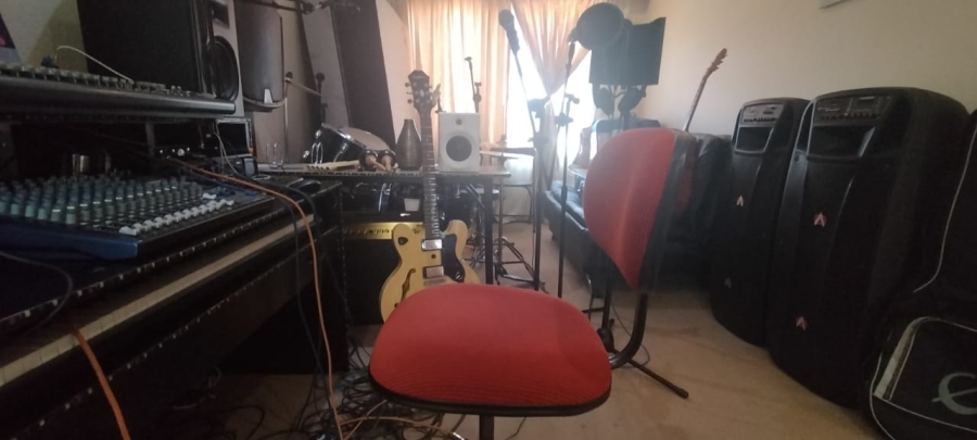 4 Bedroom Property for Sale in Greenhills Gauteng