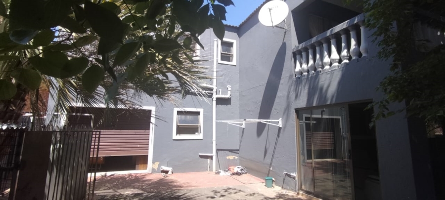 4 Bedroom Property for Sale in Greenhills Gauteng