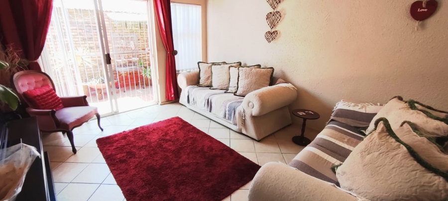 3 Bedroom Property for Sale in Homelake Gauteng