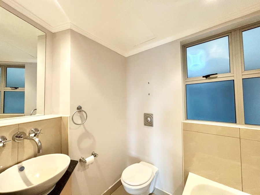 To Let 1 Bedroom Property for Rent in Sandown Gauteng