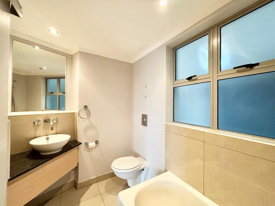 To Let 1 Bedroom Property for Rent in Sandown Gauteng