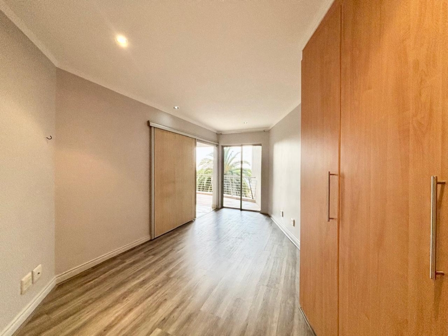 To Let 1 Bedroom Property for Rent in Sandown Gauteng