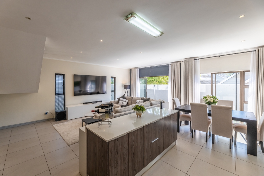 3 Bedroom Property for Sale in Bryanston Gauteng