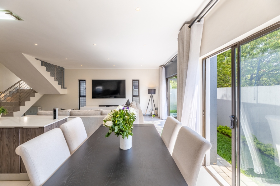 3 Bedroom Property for Sale in Bryanston Gauteng