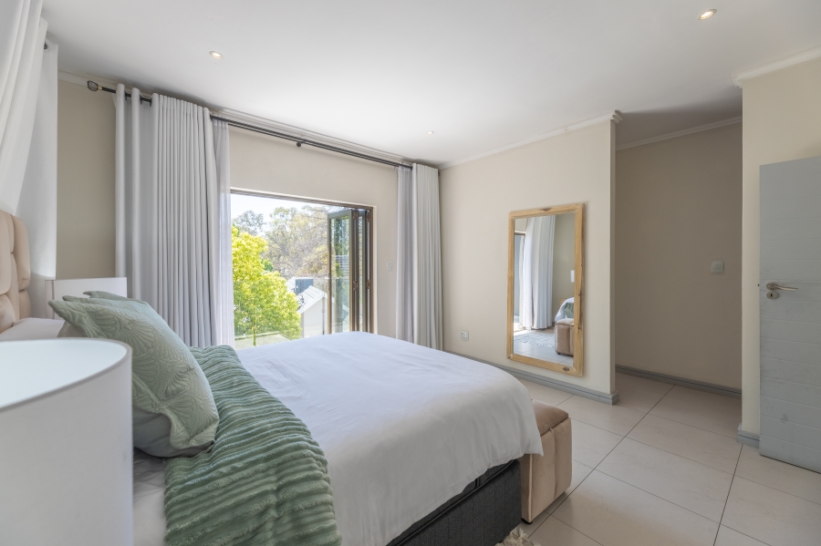 3 Bedroom Property for Sale in Bryanston Gauteng