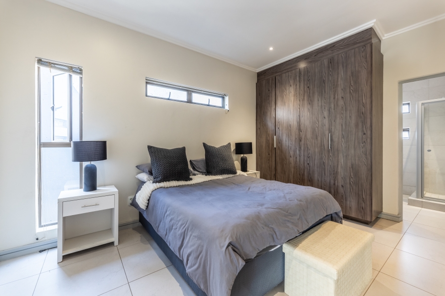 3 Bedroom Property for Sale in Bryanston Gauteng