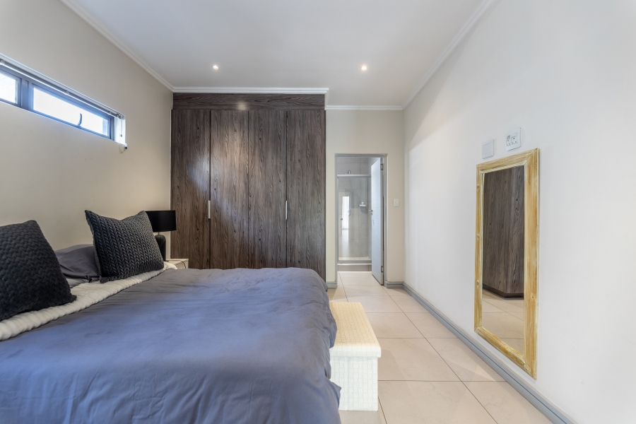 3 Bedroom Property for Sale in Bryanston Gauteng