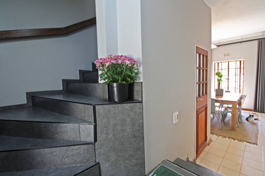 3 Bedroom Property for Sale in Bryanston Gauteng