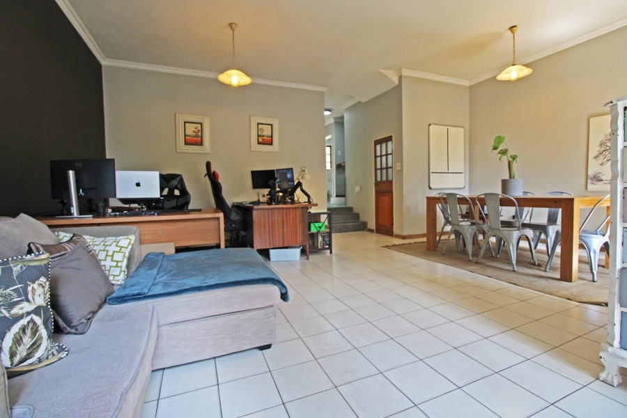 3 Bedroom Property for Sale in Bryanston Gauteng