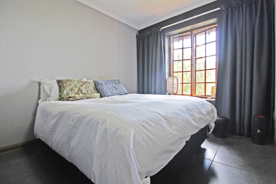 3 Bedroom Property for Sale in Bryanston Gauteng