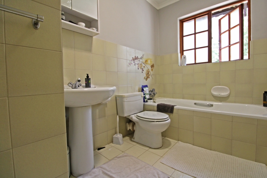 3 Bedroom Property for Sale in Bryanston Gauteng
