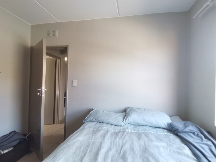 2 Bedroom Property for Sale in Kibler Park Gauteng