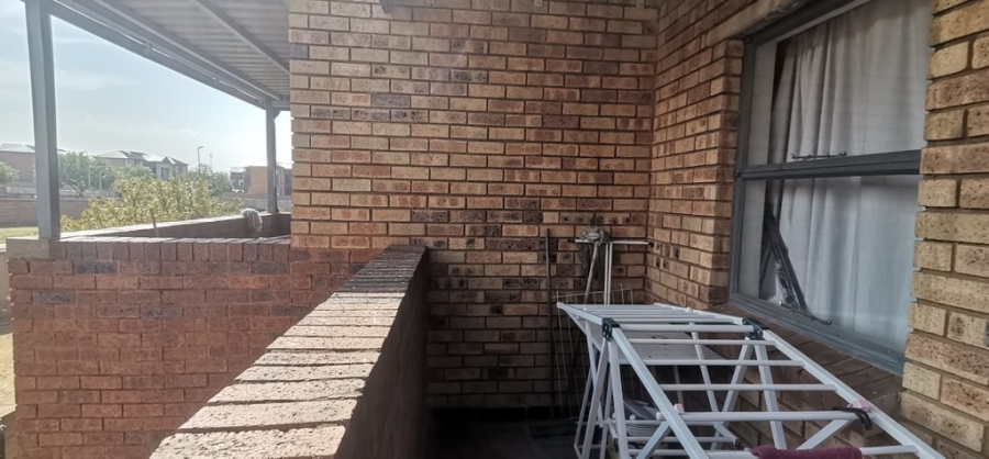 2 Bedroom Property for Sale in Kibler Park Gauteng
