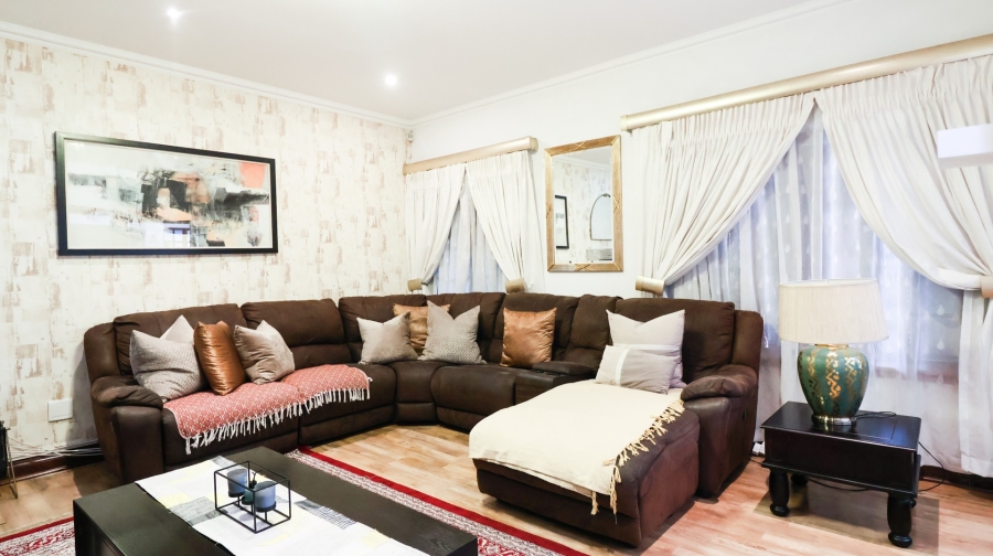 4 Bedroom Property for Sale in Craigavon Gauteng