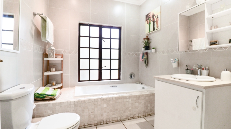 4 Bedroom Property for Sale in Craigavon Gauteng