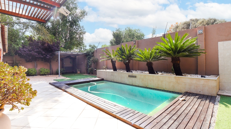 4 Bedroom Property for Sale in Craigavon Gauteng