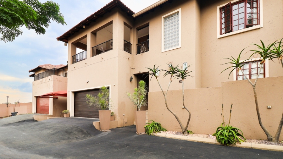 4 Bedroom Property for Sale in Craigavon Gauteng