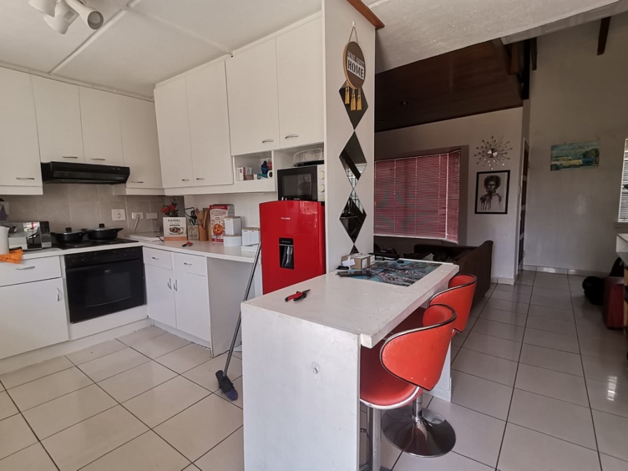 1 Bedroom Property for Sale in Ormonde Gauteng
