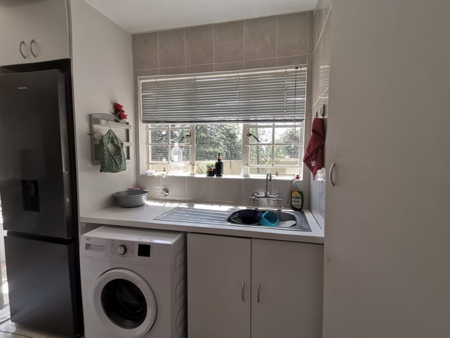 1 Bedroom Property for Sale in Ormonde Gauteng
