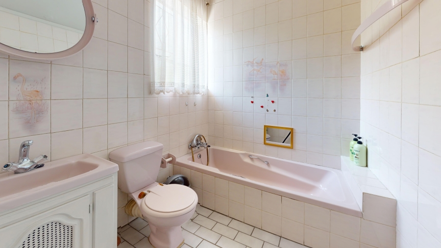 3 Bedroom Property for Sale in Denlee Gauteng