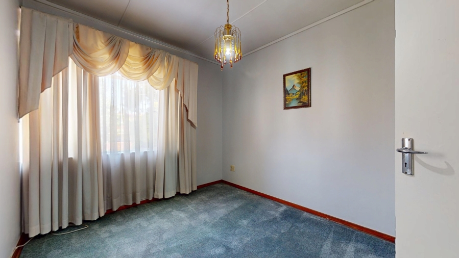 3 Bedroom Property for Sale in Denlee Gauteng