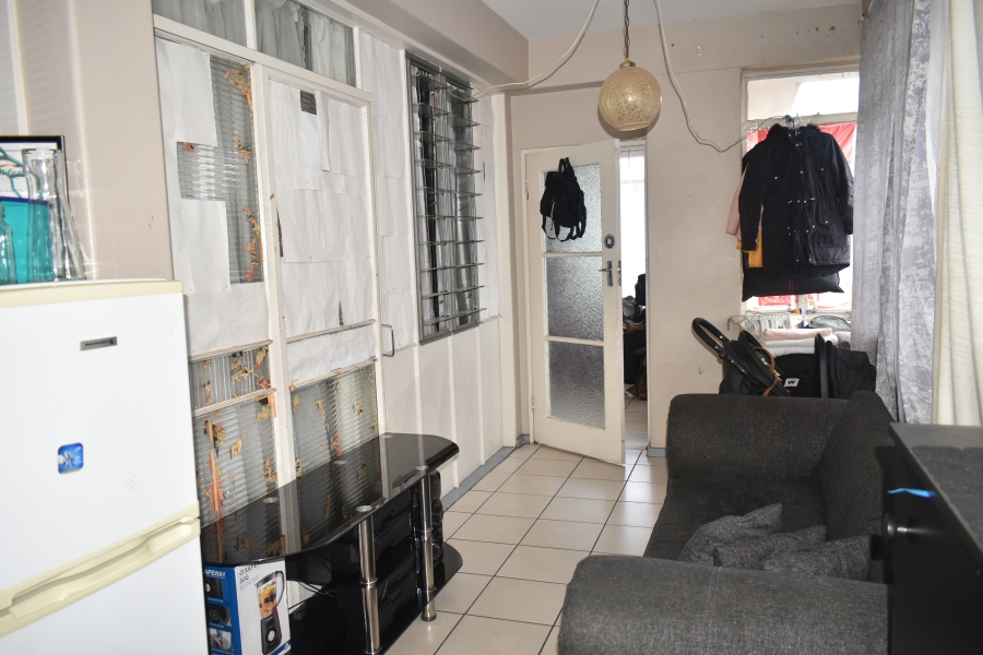 2 Bedroom Property for Sale in Muckleneuk Gauteng