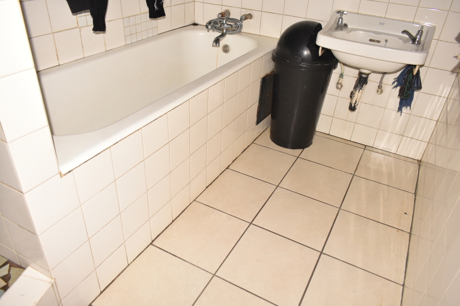 2 Bedroom Property for Sale in Muckleneuk Gauteng