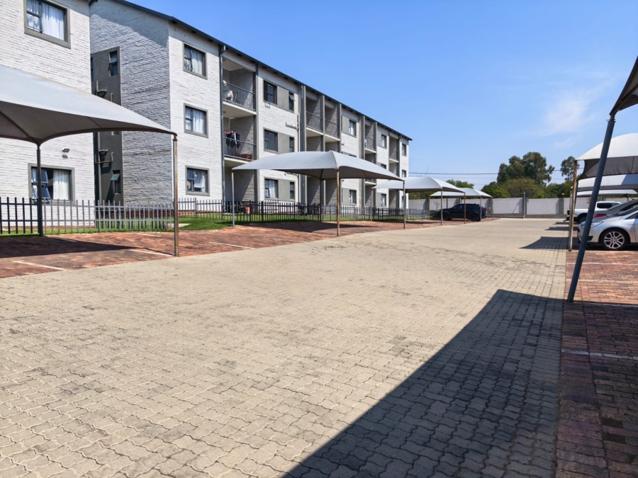2 Bedroom Property for Sale in Rynfield Gauteng