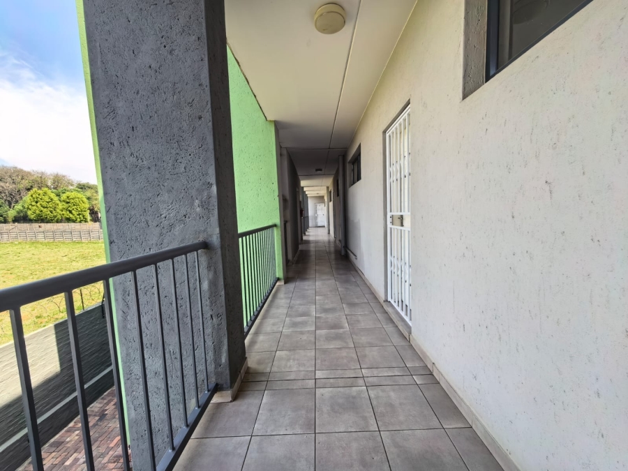 2 Bedroom Property for Sale in Rynfield Gauteng