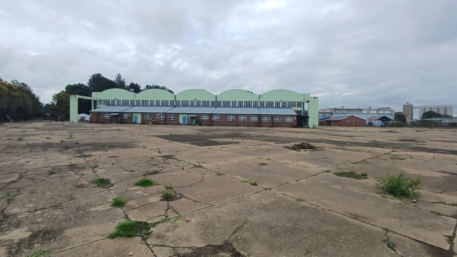 To Let commercial Property for Rent in Leeuwkuil Gauteng