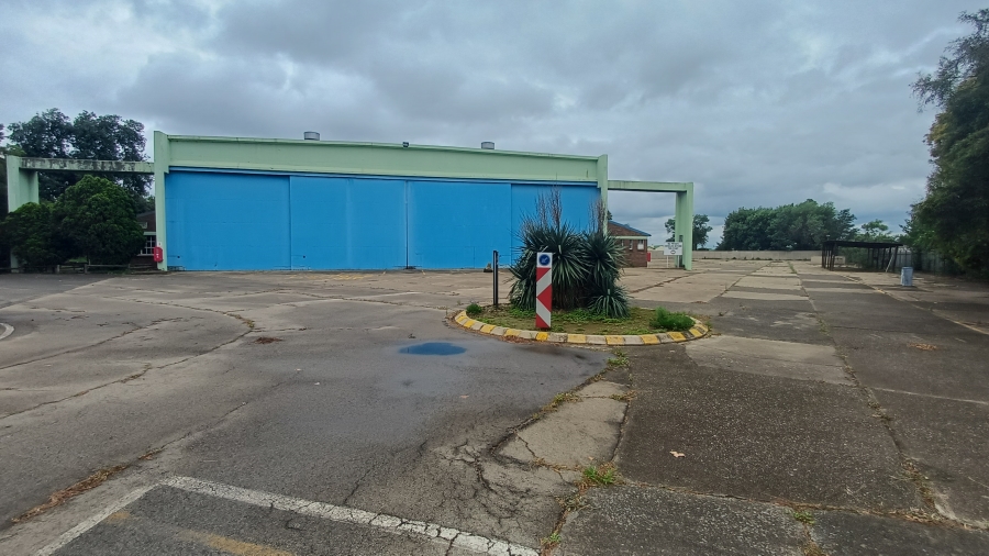 To Let commercial Property for Rent in Leeuwkuil Gauteng