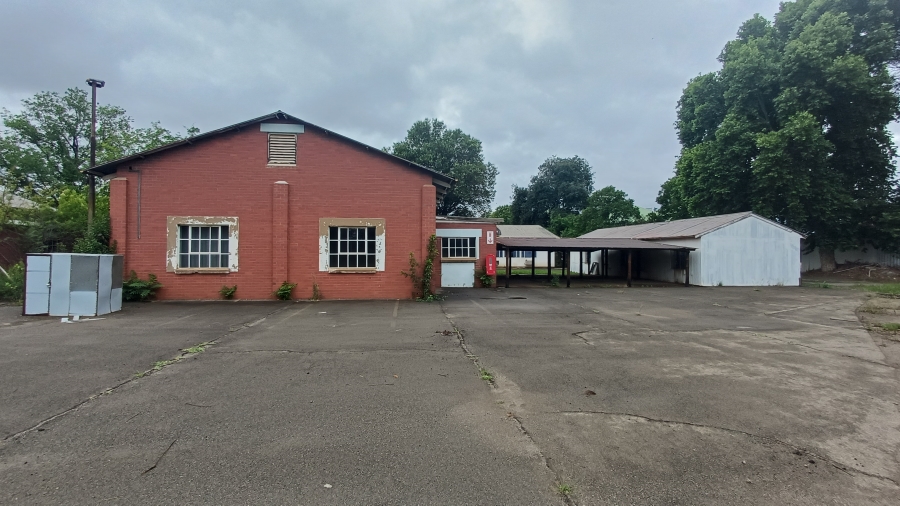 Commercial Property for Sale in Leeuwkuil Gauteng