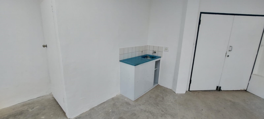 To Let commercial Property for Rent in Clubview Gauteng