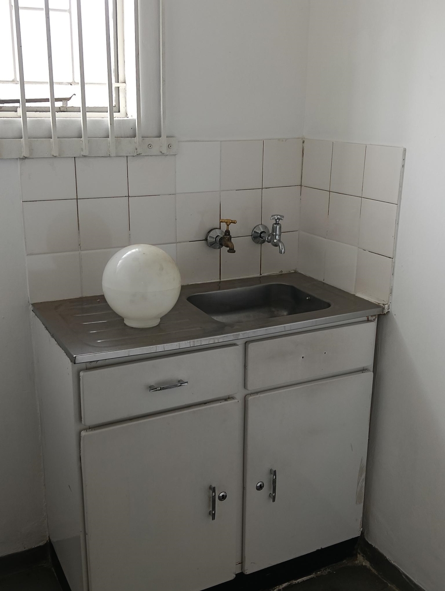 To Let commercial Property for Rent in Silvertondale Gauteng