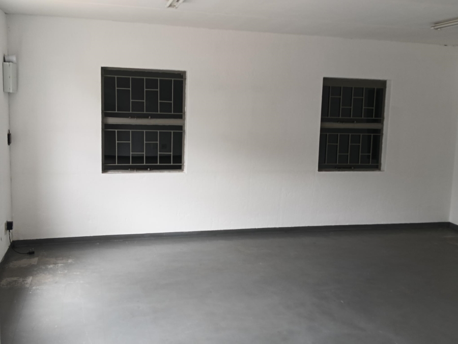 To Let commercial Property for Rent in Silvertondale Gauteng