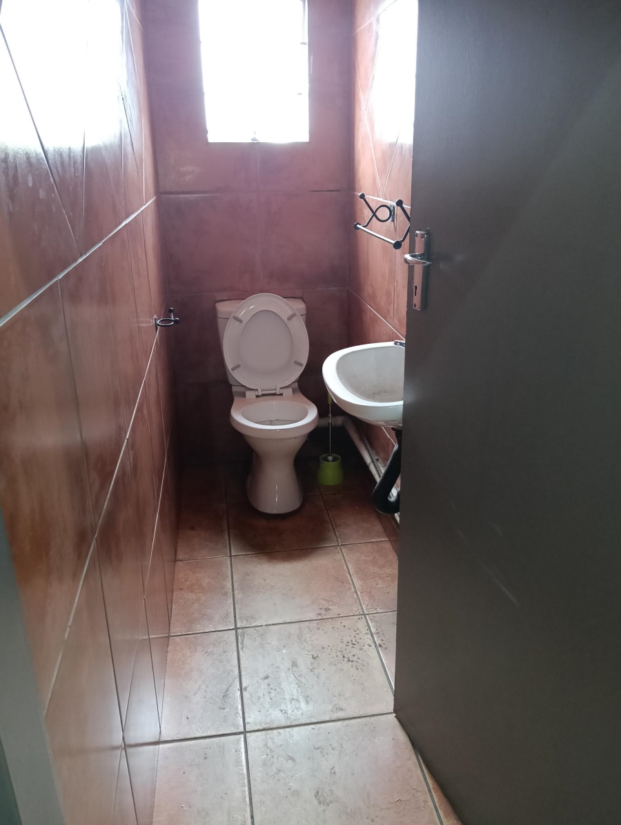 To Let commercial Property for Rent in Silverton Gauteng