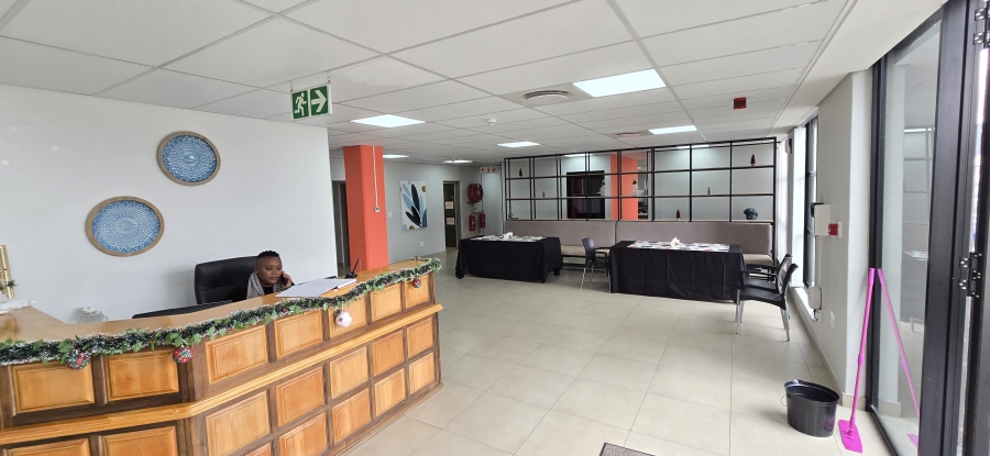 To Let commercial Property for Rent in Strijdom Park Gauteng