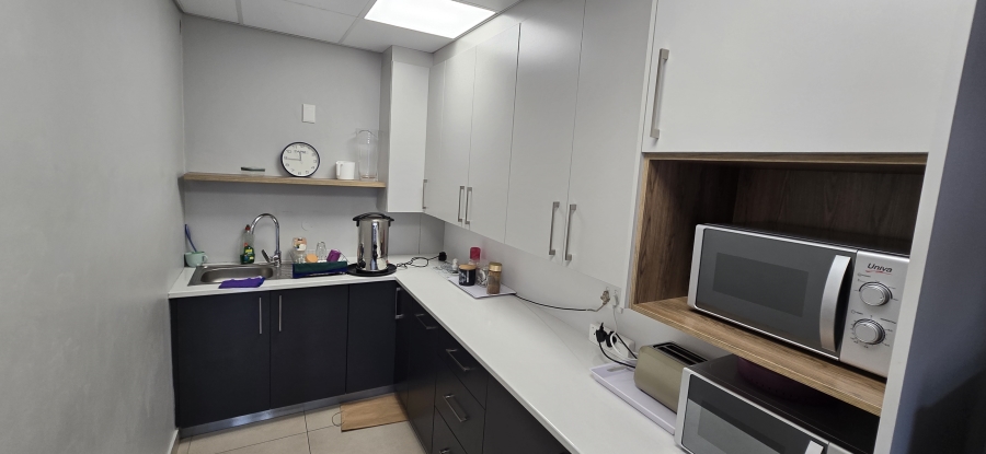 To Let commercial Property for Rent in Strijdom Park Gauteng