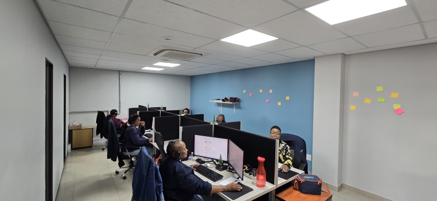 To Let commercial Property for Rent in Strijdom Park Gauteng