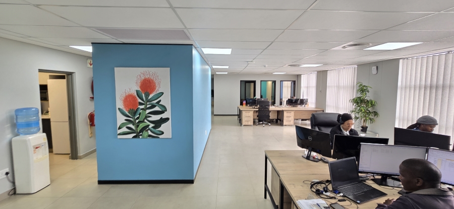 To Let commercial Property for Rent in Strijdom Park Gauteng