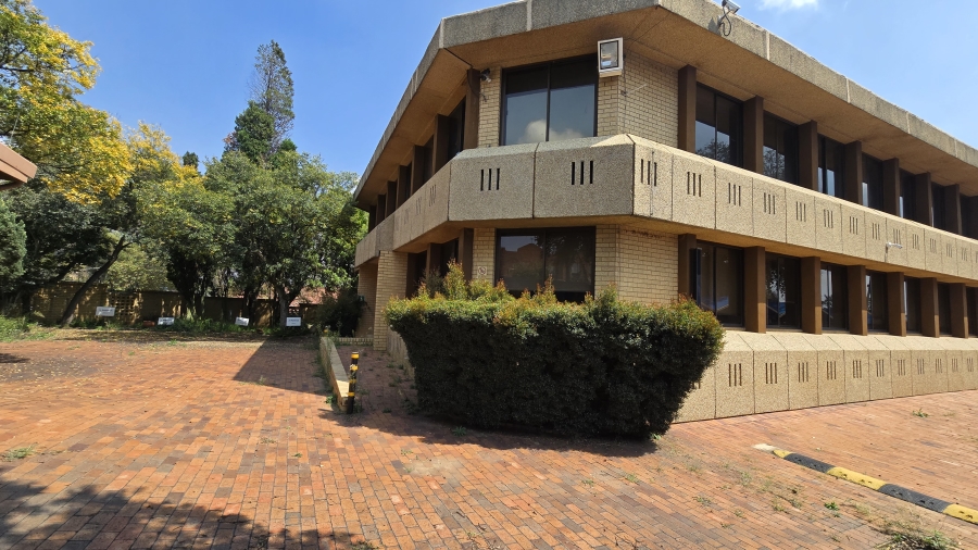 Commercial Property for Sale in Helderkruin Gauteng