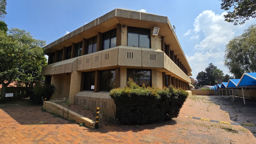 Commercial Property for Sale in Helderkruin Gauteng