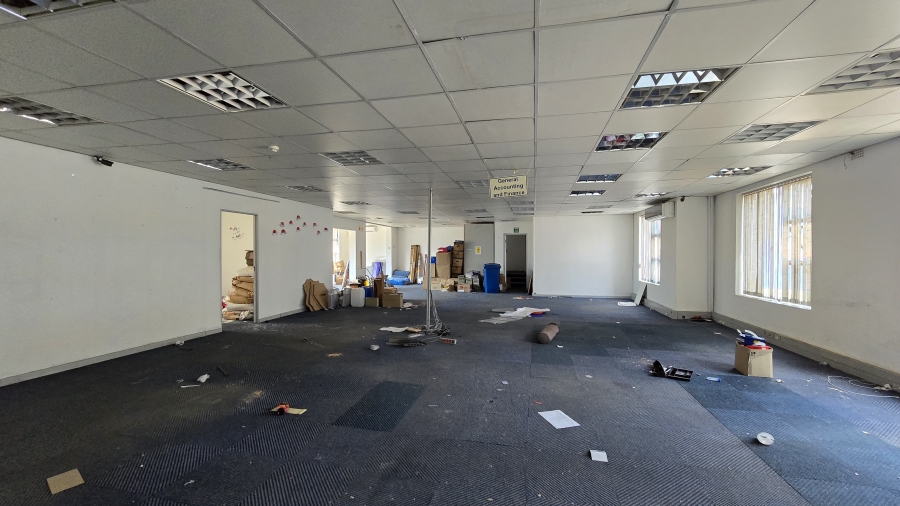 Commercial Property for Sale in Helderkruin Gauteng