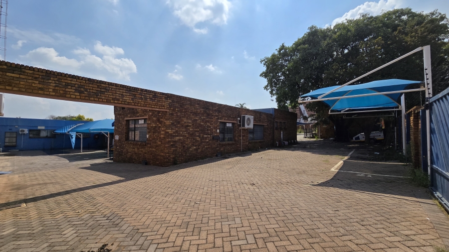 Commercial Property for Sale in Helderkruin Gauteng