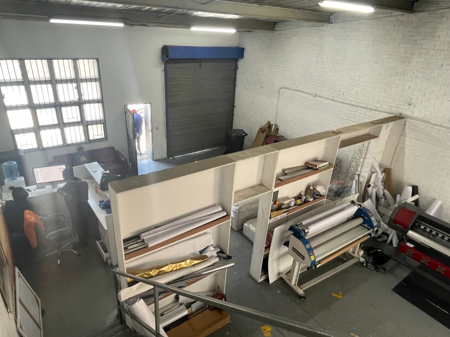 To Let commercial Property for Rent in Halfway House Gauteng